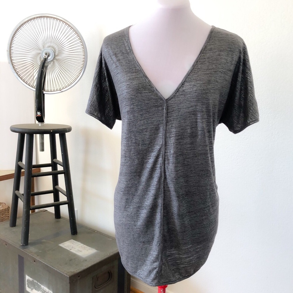 Banana Republic Blue/Gray Metallic Tee